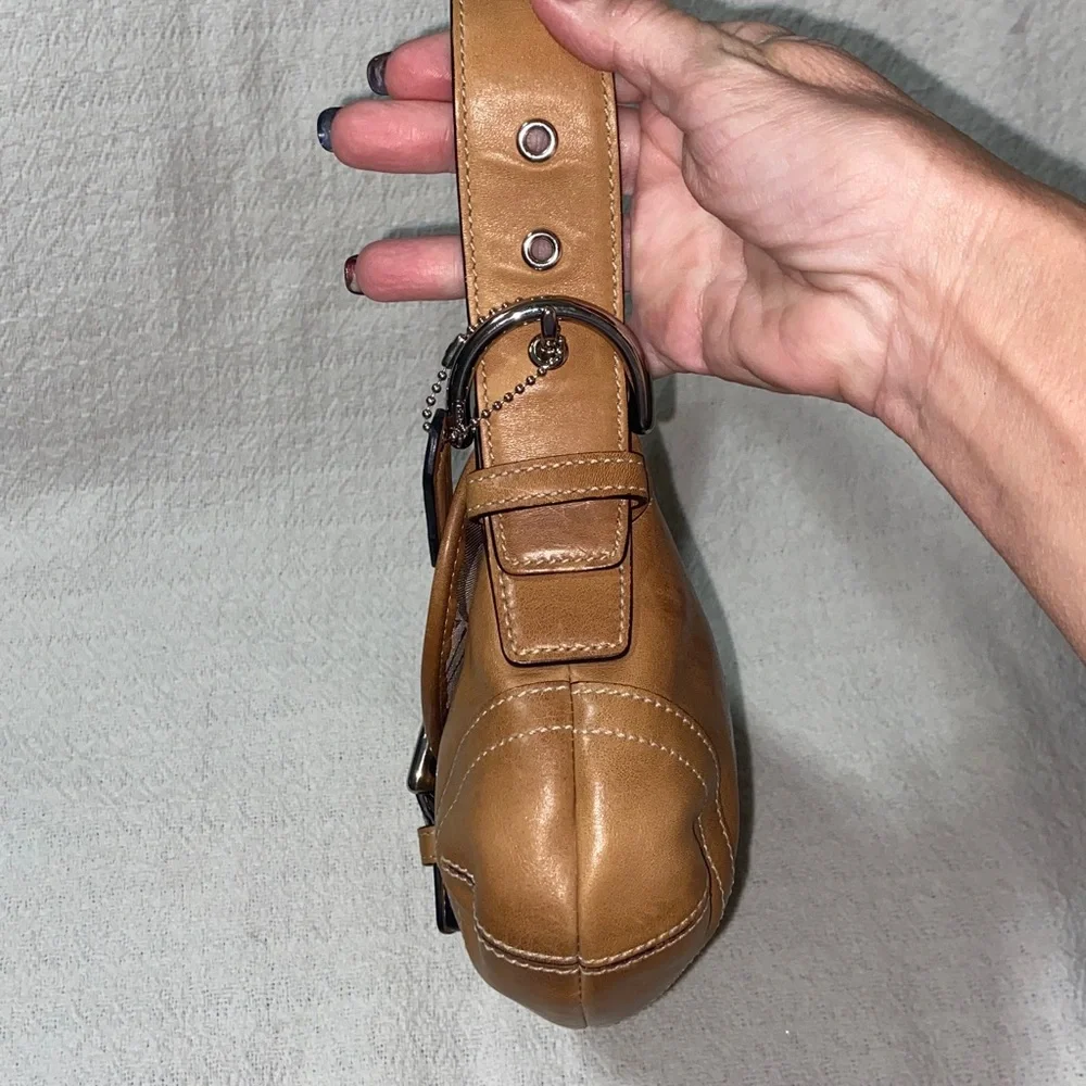 RARE HTF Coach Soho 9247 British Tan Y2K Hobo Shoulder Bag